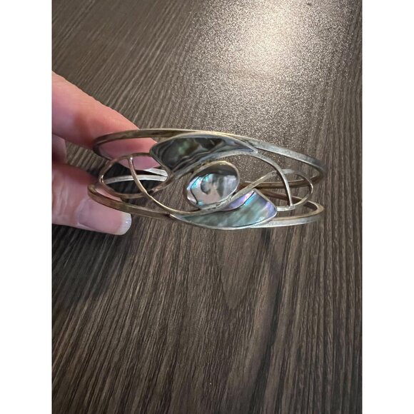 Vintage Silver Tone Abalone Shell Openwork Cuff Bracelet For Women - Picture 5 of 5